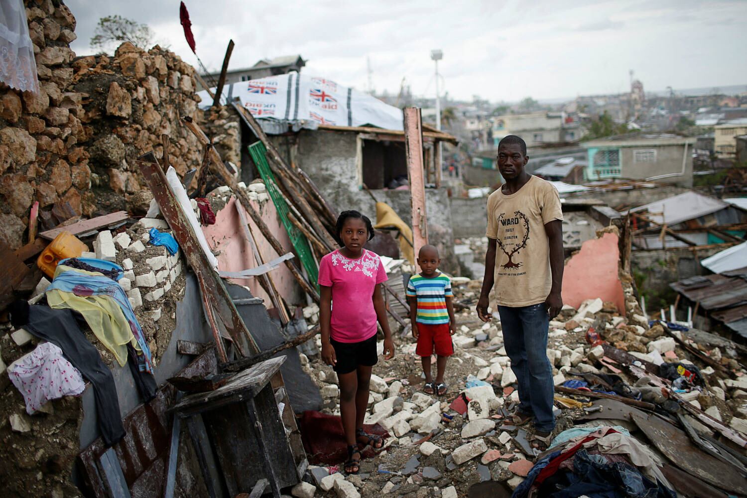 Estragos no Haiti após a passagem do furacão Matthew