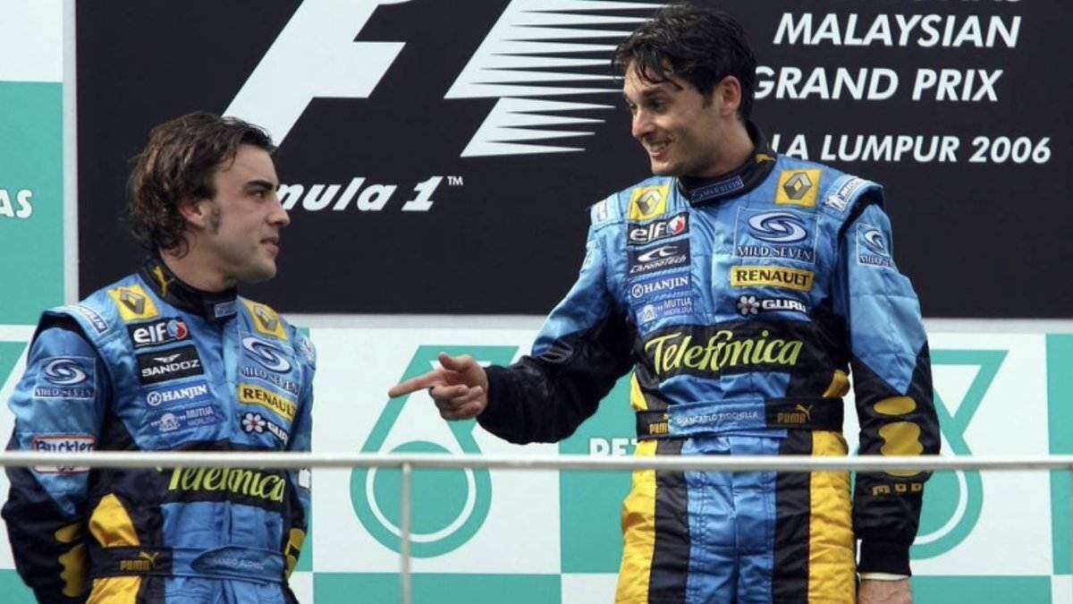 A Renault tinha o então campeão mundial Fernando Alonso junto do italiano Giancarlo Fisichella.