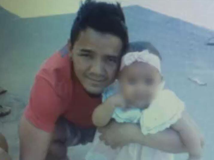 Michael dos Santos Elias, suspeito de matar a esposa a facadas. O casal teria brigado porque ele não foi buscar a filha do casal na creche, de acordo com a reportagem do Cidade Alerta. Assista ao vídeo
+ Quer ver tudo o que rolou no Cidade Alerta? Veja a íntegra no R7 Play