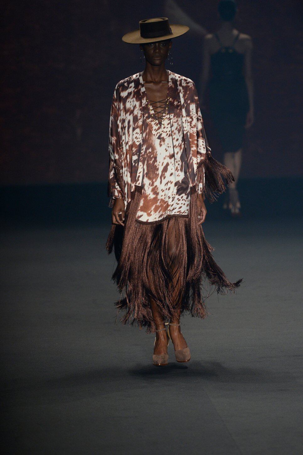 Desfile Victor Dzenk inverno 2015