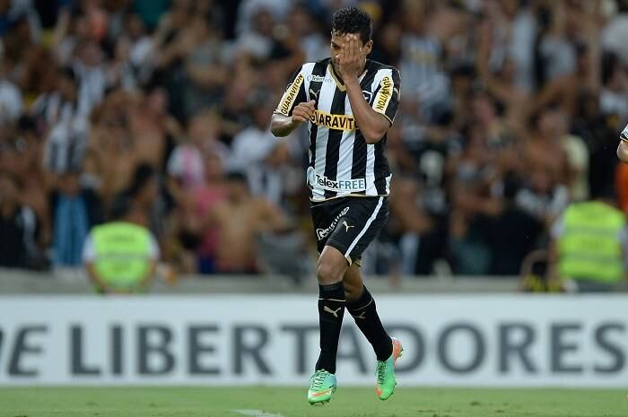 Wallyson fez mais um e é o artilheiro da Libertadores 2014