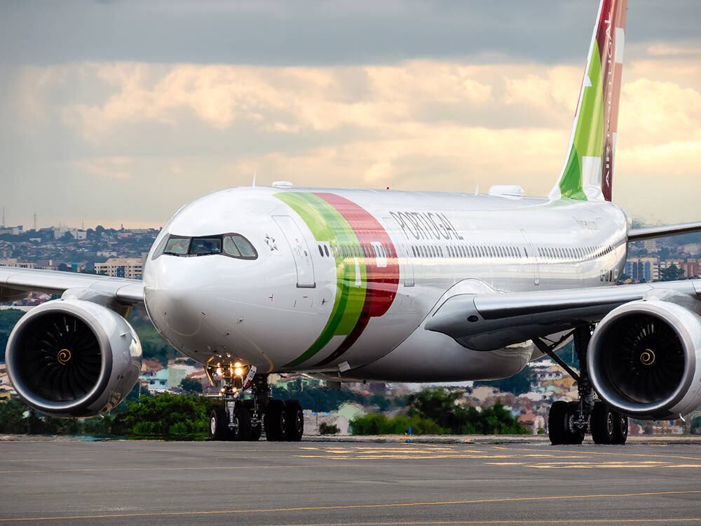 A330neo da TAP durante taxi em Brasília, na foto de William Alves