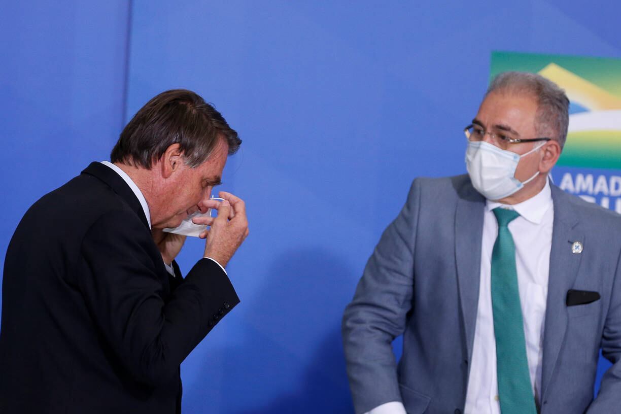 Queiroga disse que, assim como o presidente, todos estão sujeitos a contrair Covid