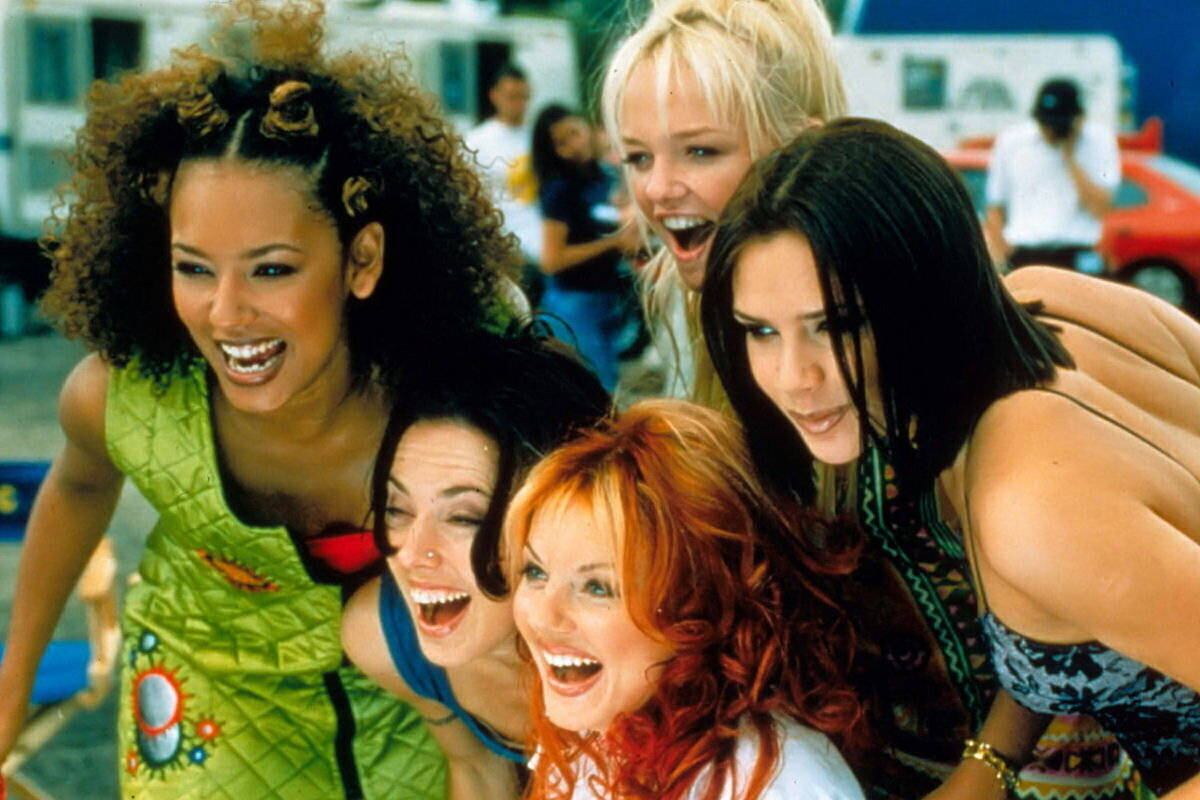 Saudades das cinco juntas
Depois que o grupo acabou, cada uma seguiu por um caminho, mas sem muito sucesso. Victoria Beckham conseguiu se manter na fama, principalmente por causa do maridão David Beckham. A união faz a força e as cinco juntas são muito mais poderosas