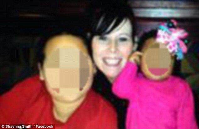 Mãe de dois filhos, ela tinha sido acusado de negligência infantil e agressão contra menores de idade
E você já se inscreveu no canal do Hora 7 no YouTube? Tá esperando o quê?