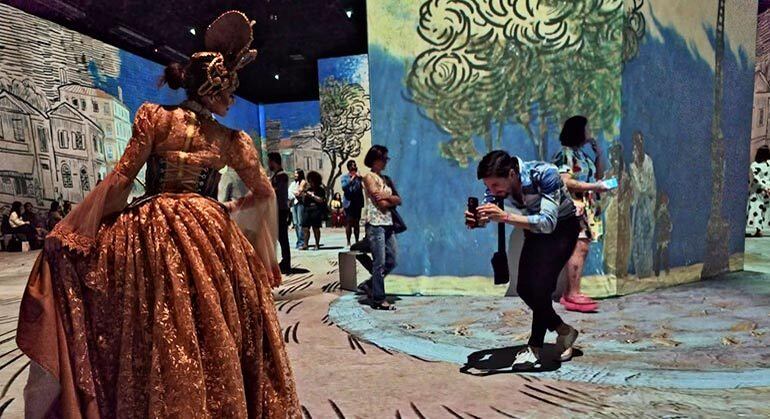 O projeto está montado em um pavilhão de 2.500 metros quadrados