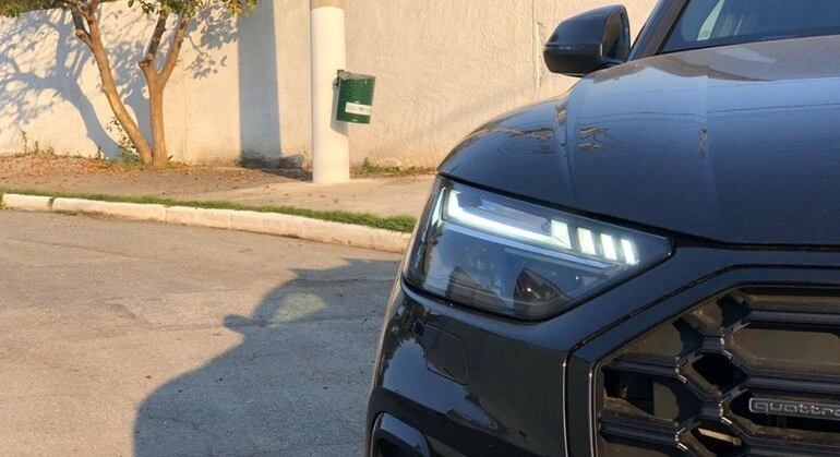 O conjunto tecnológico fez bem ao Audi Q5 mas ele ainda se destaca pela ótima dirigibilidade típica dos modelos da marca alemã