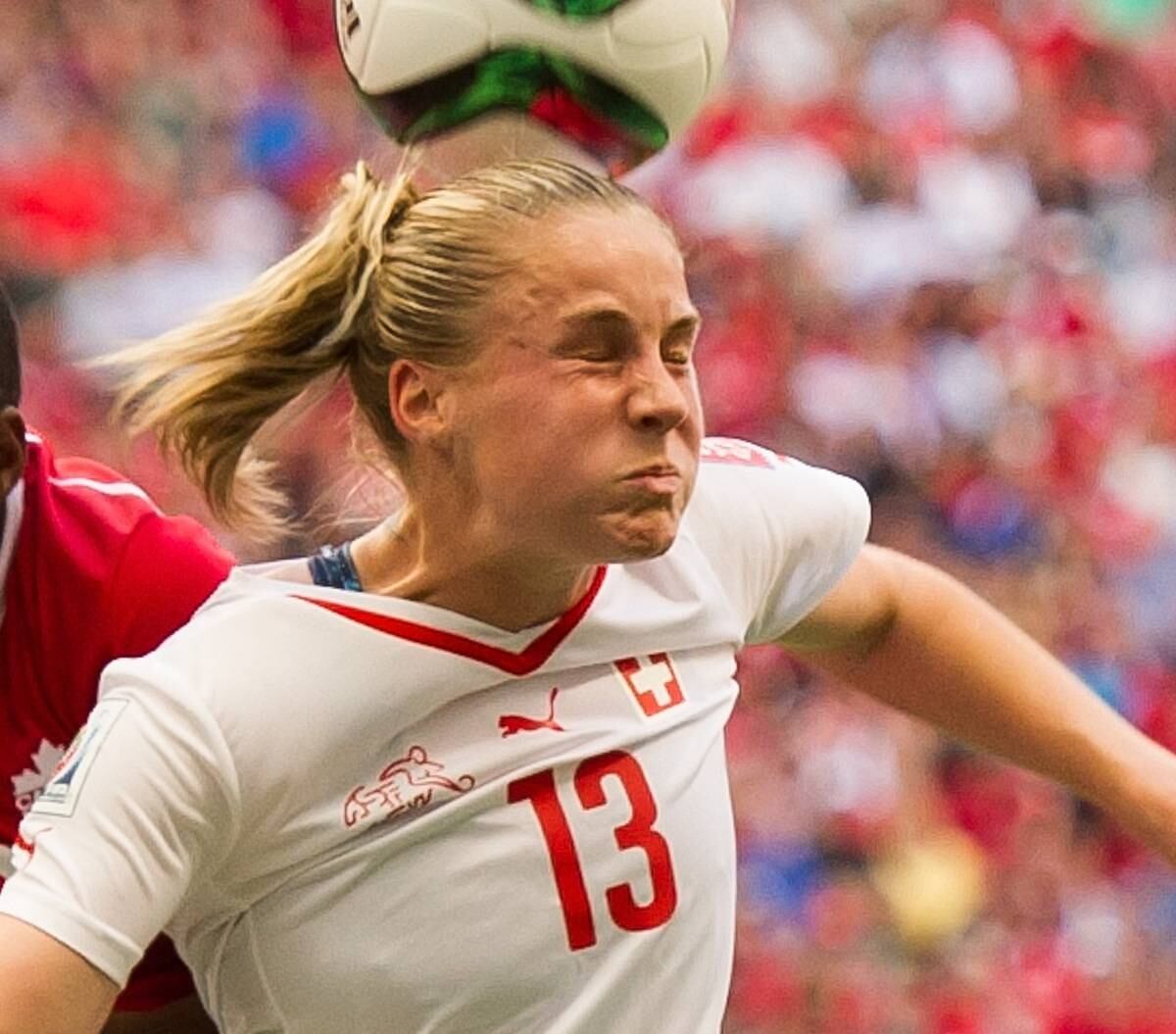 Ana-Maria Crnogorcevic (Suíça)