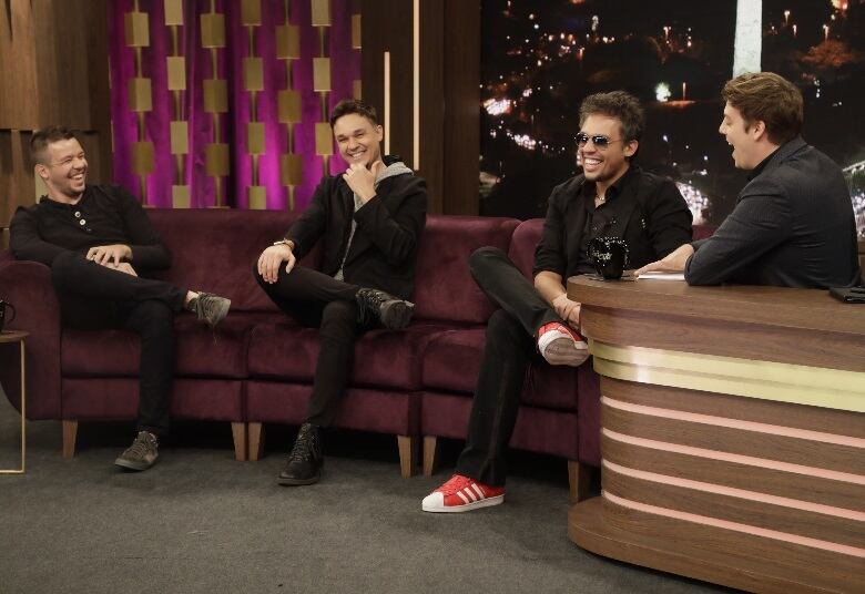 O Programa do Porchat recebe um trio que deu o que falar no mundo da música, nesta quinta-feira (4), a partir de 00h15