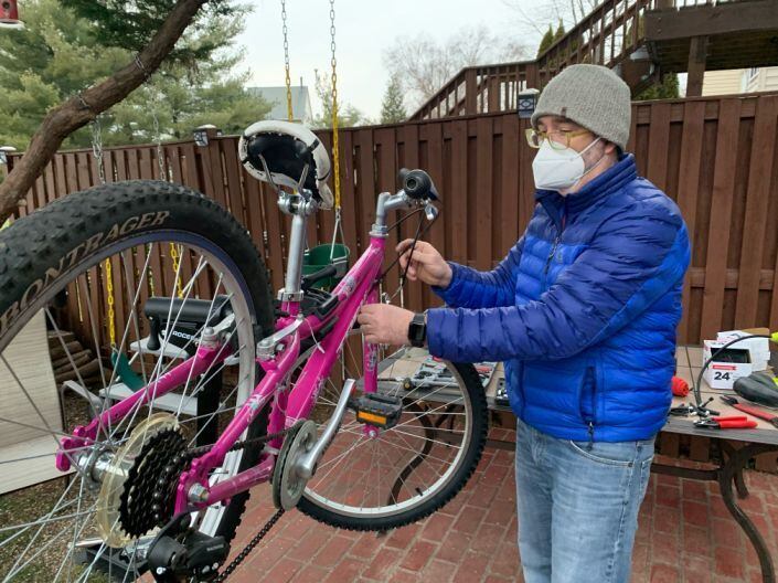 Homem foi furtado e resolveu ajudar outras pessoas de sua comunidade