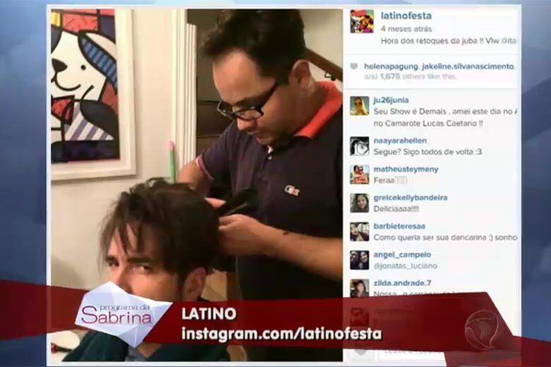 Cortando as madeixas

+ Vídeo: Macaco Twelves leva internautas à loucura e tem mais de 10 mil seguidores

+ Quer saber tudo sobre o Programa da Sabrina? Siga o perfil no Twitter

+ A atração da japa mais famosa do Brasil também está no Facebook. Curta!