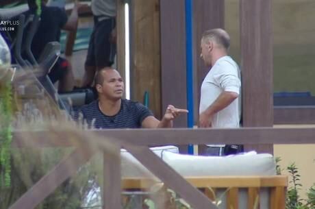 A Chulapa e Rafael Ilh combinaram votos