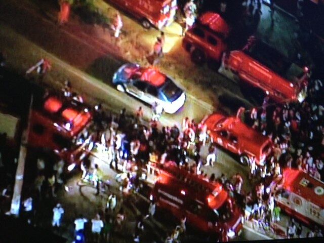 Um ônibus caiu nesta quarta (7) de um viaduto, conhecido como Tobogã, que passa sobre uma estrada de ferro, no bairro Brisamar, em Itaguaí, na região da Costa Verde fluminense. O acidente aconteceu na avenida Prefeito Isoldackson Cruz Brito
