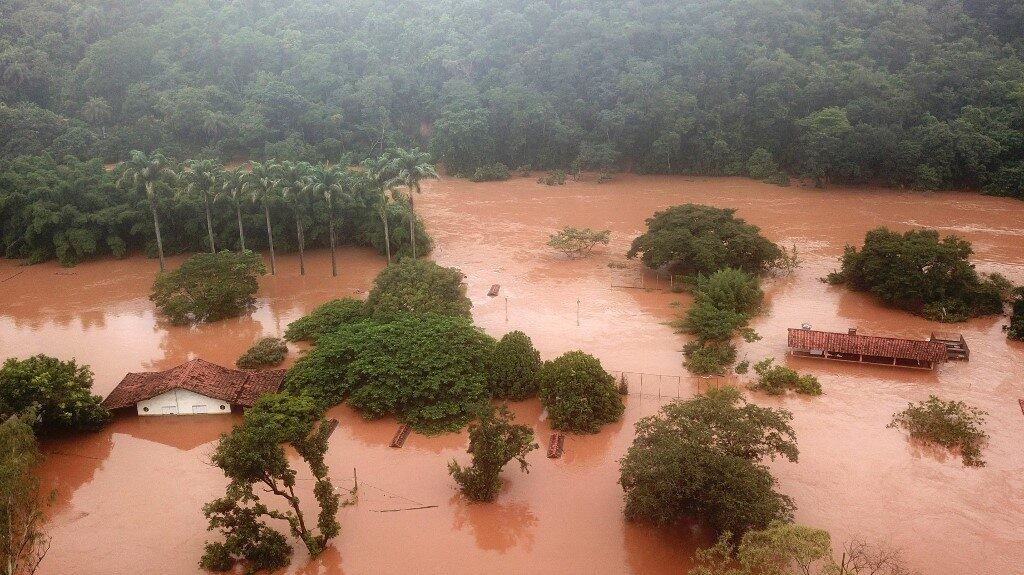 Aerial view showing a flood on January 10, 2022 in the Brazilian municipality of Juatuba, located in the state of Minas Gerais, after extremely heavy rain has fallen in recent days in southeastern Brazil.
Douglas MAGNO / AFP