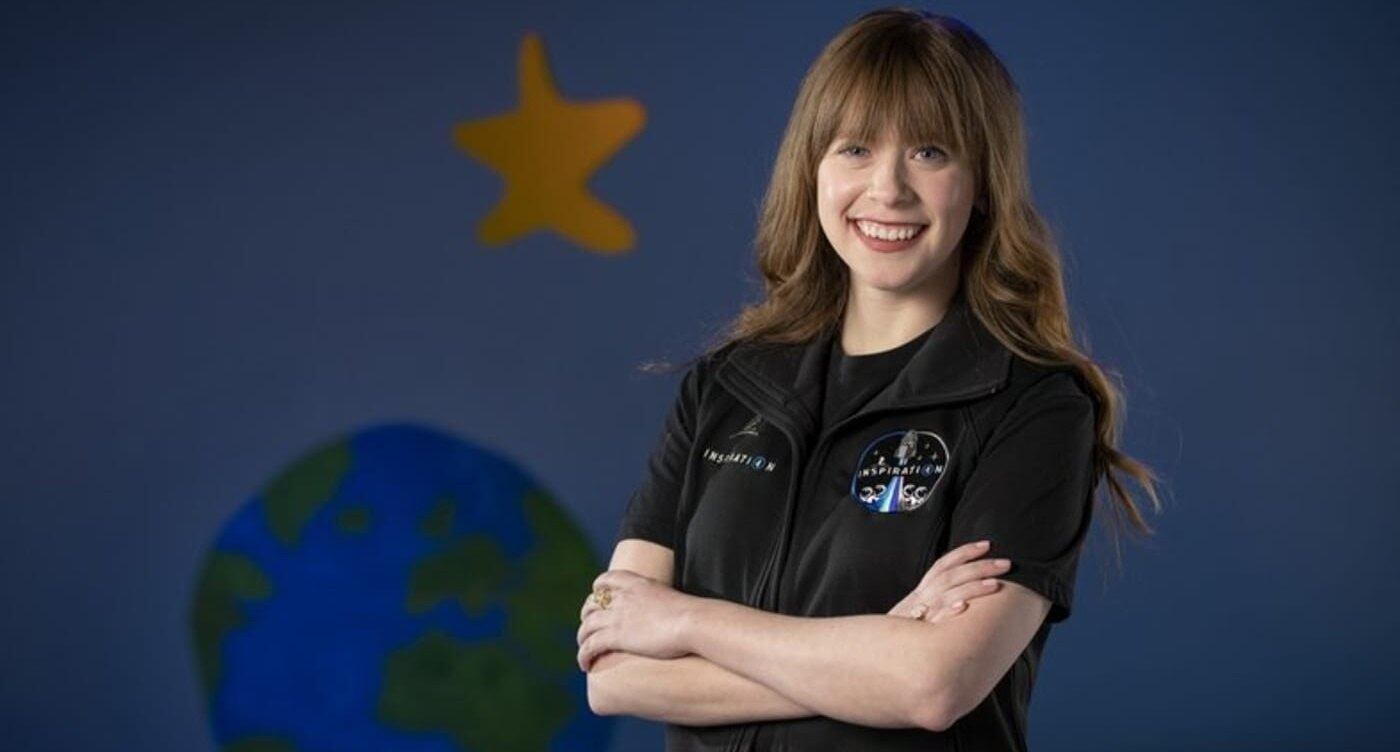 Mulher será a mais jovem da história a ser enviada para conhecer o espaço