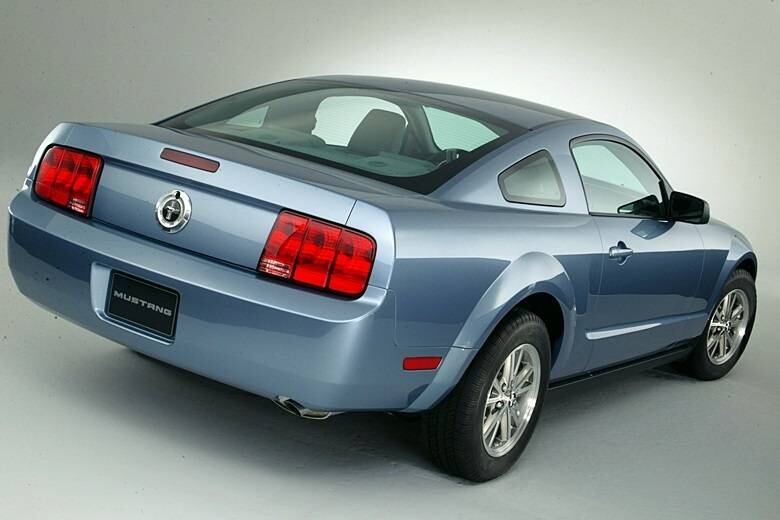 Ford Mustang 2005