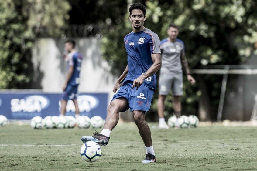 Veríssimo pode estar de saída do Santos