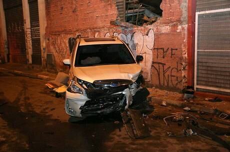 Acidente aconteceu por volta das 23h02, na zona leste de SP