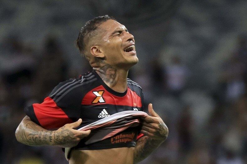 Os números de Guerrero nesses 365 dias de Fla indicam que
sua ausência nas próximas rodadas, quando o atacante servirá a seleção do Peru
na Copa América, não será muito sentida pelo Rubro-Negro. Acompanhe