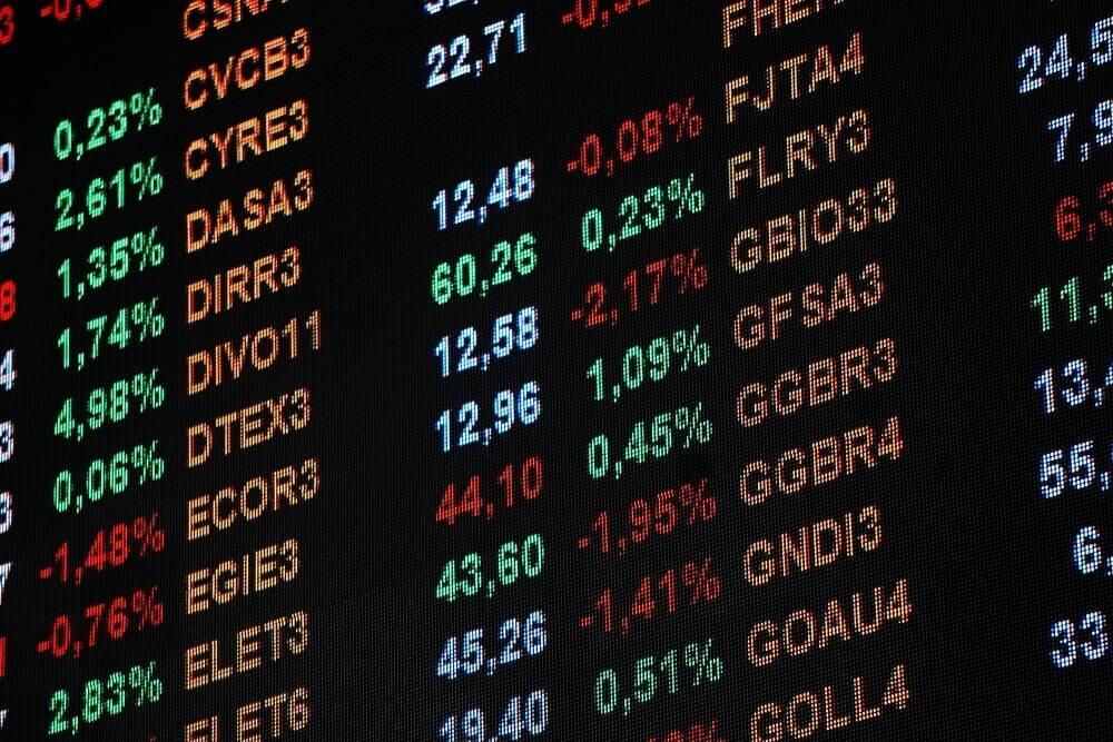 SP - BOVESPA/MERCADO FINANCEIRO - ECONOMIA - Movimento na B3 (Brasil, Bolsa, Balcão), localizada no centro da cidade de São Paulo, na tarde desta terça-feira, 08 de outubro de 2019. 08/10/2019 - Foto: CRIS FAGA/ESTADÃO CONTEÚDO