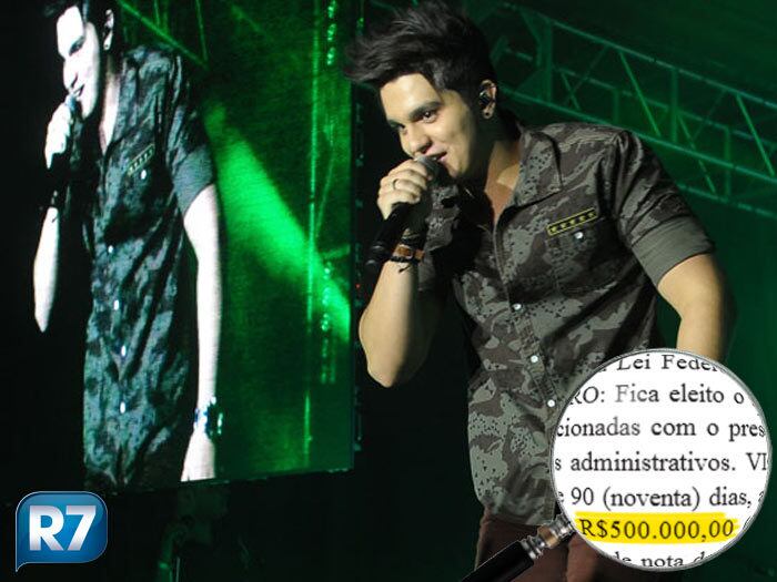 Luan Santana: o astro pop embolsou R$ 500 mil à vista
do governo do Ceará para cantar em Fortaleza na última virada de ano,
chamada de “Réveillon da Solidariedade”. Ele não é o único, porém, a
receber grandes cachês com dinheiro do povo. Veja quem mais faturou alto
(e outros, nem tanto) nas próximas imagens