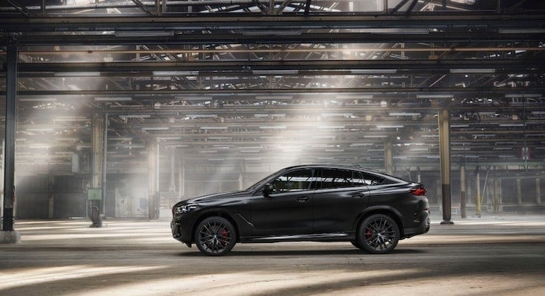 SUV tem rodas de 22 polegadas com desenho exclusivo