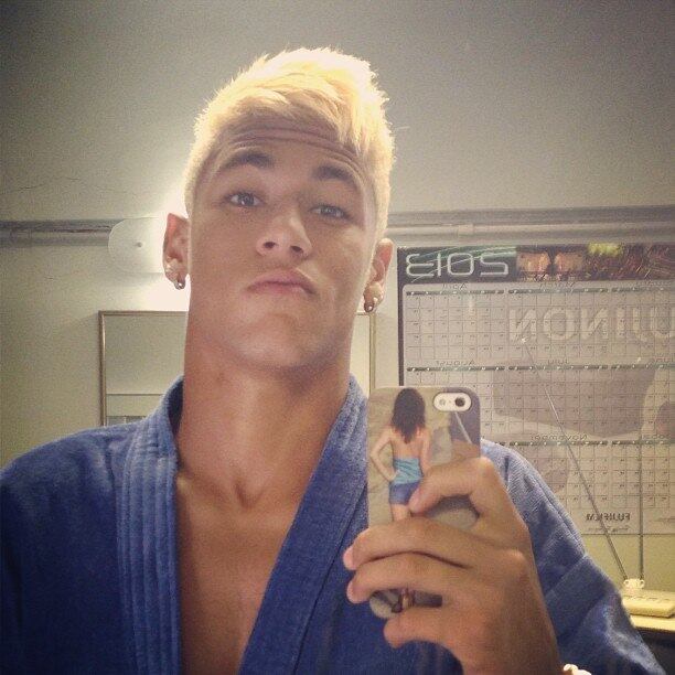 Ao maior estilo "platinado"