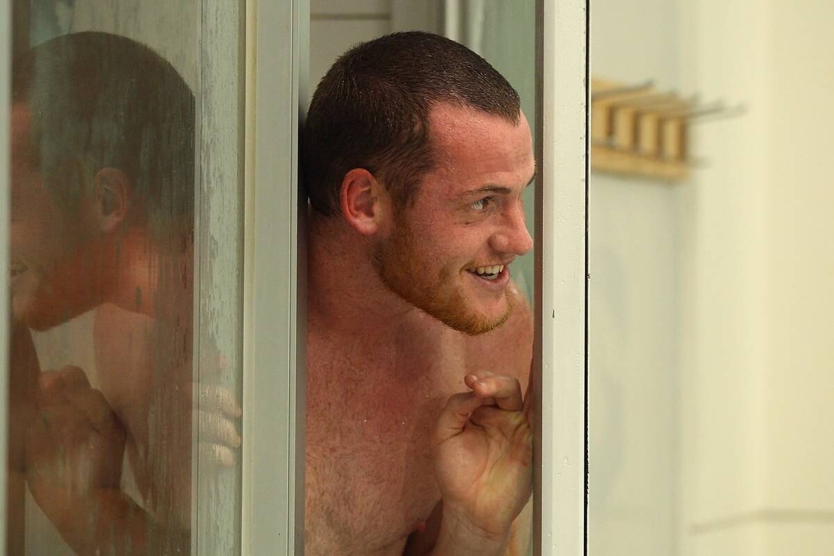 Fazer sauna pelado

É o tipo de coisa que podemos evitar, não é mesmo?