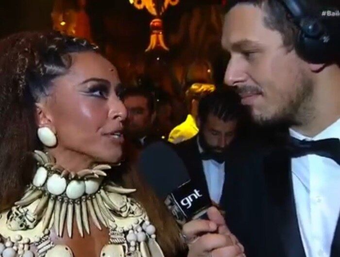 Ela também contou que convidou o apresentador para desfilar no Carnaval deste ano