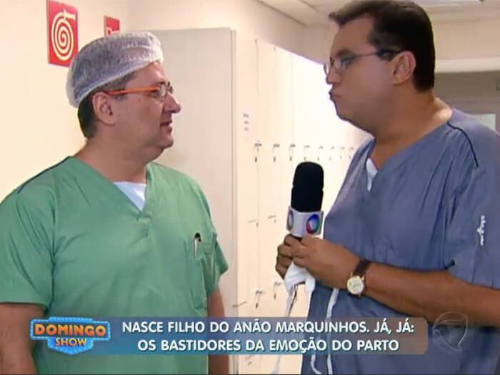 Geraldo Luís foi ao hospital, sem que o casal soubesse, para fazer uma surpresa

— Esse é um momento muito especial na vida de um homem e uma mulher

+ Aproveite e confira as matérias do programa Domingo Show

+ Já curtiu a página do Domingo Show no Facebook? É só clicar!

+ Siga o Domingo Show no Twitter e receba todas as notícias do programa
