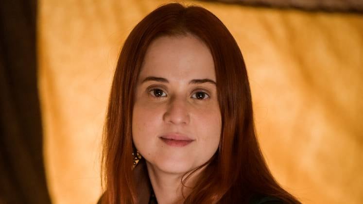 Intérprete de Penina, Julia Guerra não define a personagem como vilã