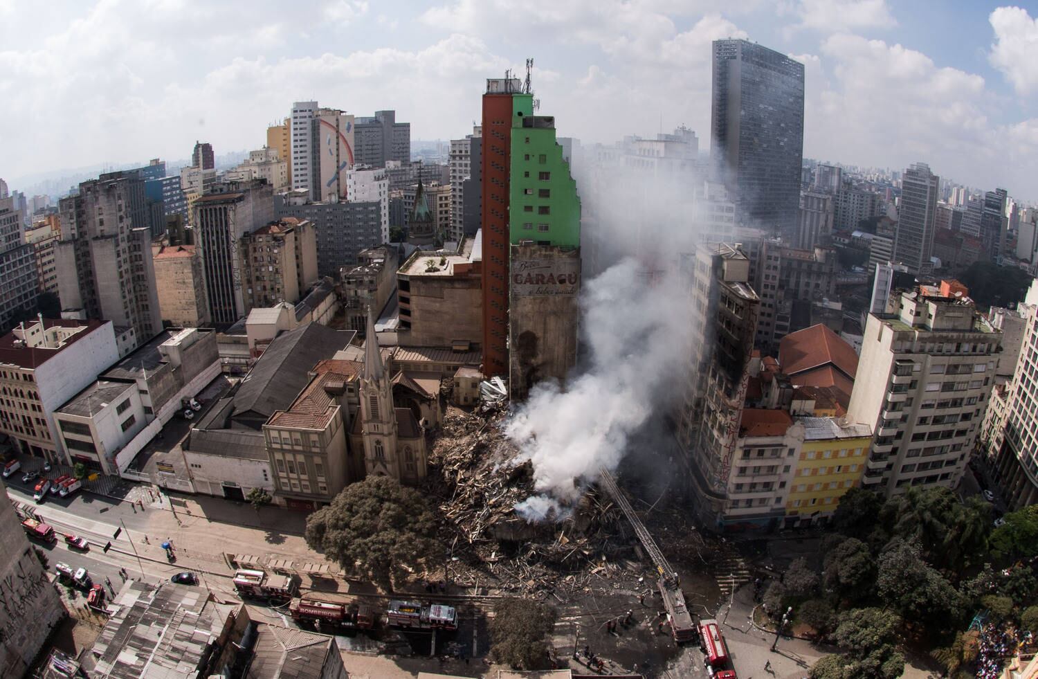 Em SP, lista tem prédio invadido até nos Jardins