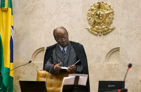 Bandeira dos tucanos, a condenação de petistas mensaleiros pelo Supremo Tribunal Federal (foto) não tirou votos do PT em 2012