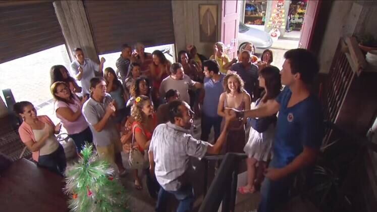 Com uma história de tirar o fôlego, a trama é escrita por Cristianne Fridman, com direção geral de Alexandre Avancini 
