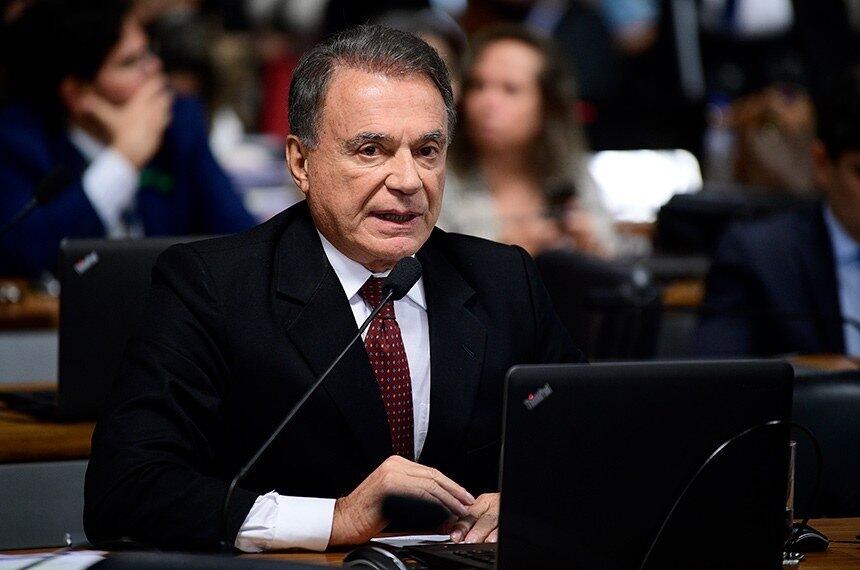 Senador Álvaro Dias (Podemos-PR)
