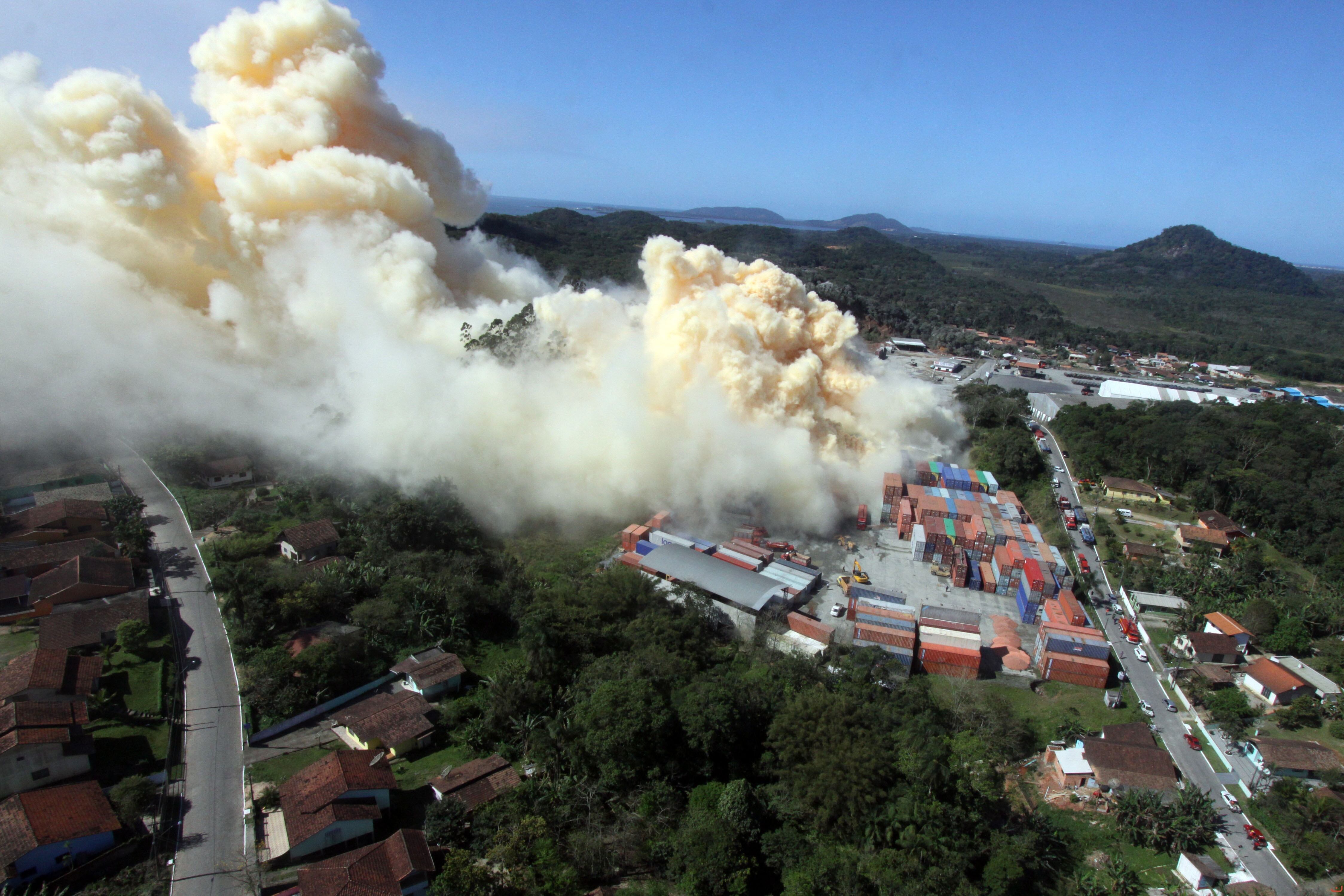 Incêndio em SC só foi controlado depois de quase 60 horas