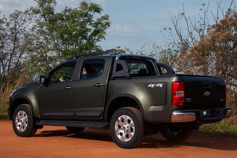 A GM também recalibrou as suspensões dianteira e traseira, para deixar os conjuntos mais rígidos e a direção, mais direta

Saiba tudo sobre carros! Acesse www.r7.com/carros