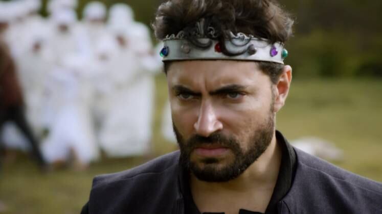 Já Saul convocou os sacerdotes de Nobe após descobrir que Aimeleque havia ajudado Davi. Enfurecido, o rei de Israel exigiu a morte de todos, mas Abner (Dudu Pelizzari) negou a ordem do primo, assim como os demais soldados, que seguiram o posicionamento do comandante
