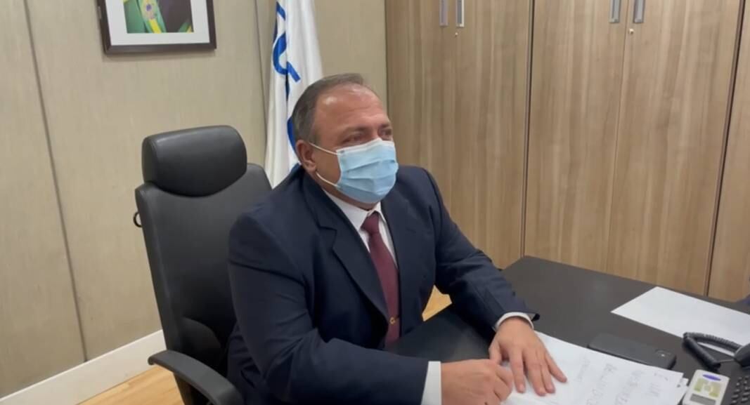 O ministro Eduardo Pazuello