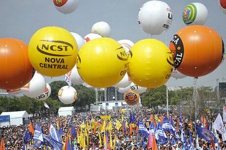 Reforma trabalhista desobrigou filiação sindical