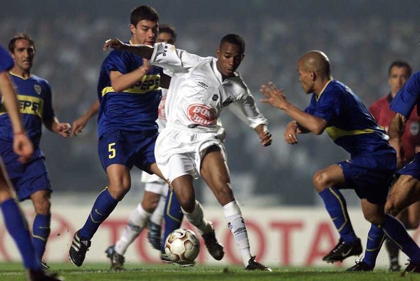 2003 - Final da Libertadores. Boca campeão.
Ida: Boca Juniors 2 x 0 Santos
Volta: Santos 1 x 3 Boca Juniors