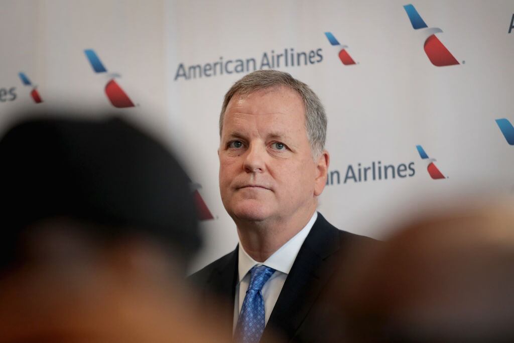 Doug Parker, presidente do conselho administrativo e CEO da maior companhia aérea dos Estados Unidos, a American Airlines, teve ganhos de US$ 12,1 milhões em 2017, ou na cotação atual, cerca de R$ 45,6 milhões