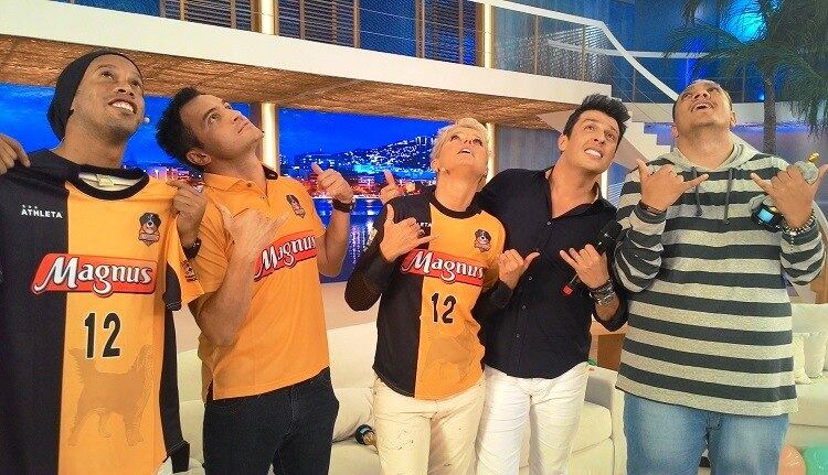 Não perca a participação de Ronaldinho Gaúcho no Xuxa Meneghel desta segunda-feira (21)! O programa começa às 22h30, logo após o Jornal da Record

• No R7 Play, você assiste na íntegra a todos os programas da Rede Record. Experimente!
