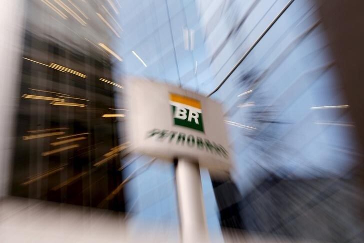 A última vez em que a Petrobras foi a segunda maior empresa do mercado brasileiro foi em 18 de junho de 2015