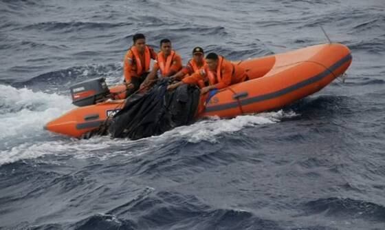 Fortes ondas teriam sido a causa do naufrágio
