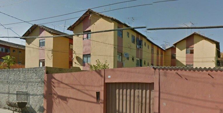 Conjunto de prédio onde vítima morava e foi esfaqueada pela irmã