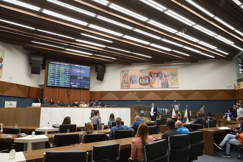 Câmara adotará novas medidas para entrada do público externo
