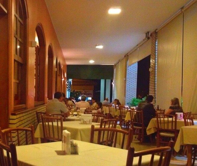 O restaurante tem duas filiais na região central de Brasília. O ex-ministro do STF (Supremo Tribunal Federal), Ayres Britto, já foi visto almoçando no Xique Xique