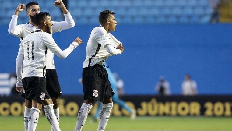 Corinthians vai encarar o Batatais na decisão