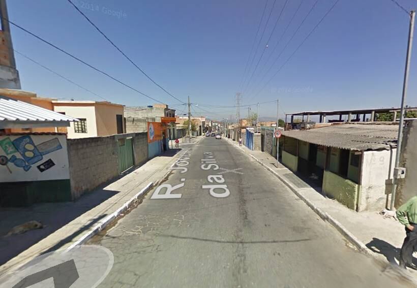 Vítima foi morta na rua Jovelino Gregório da Silva
